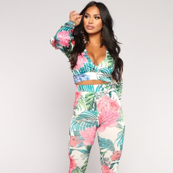 Fashion Nova Pants - NWT Fashion Nova Lovin' Paradise Set